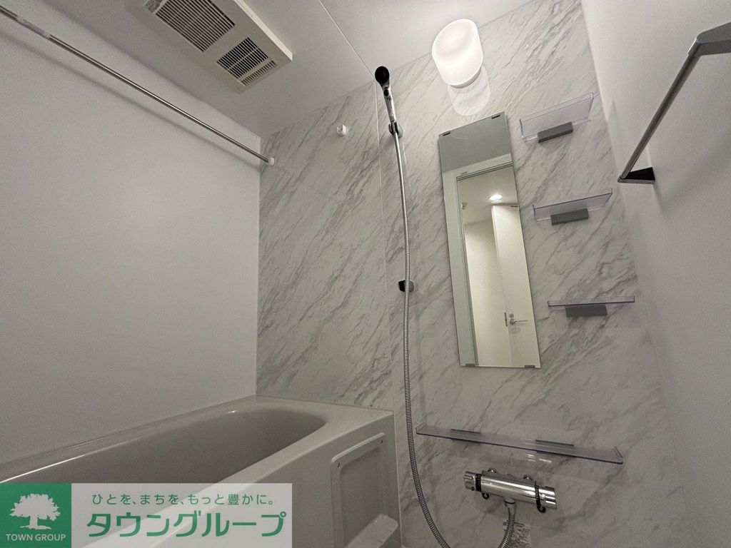 バス・シャワールーム　バス