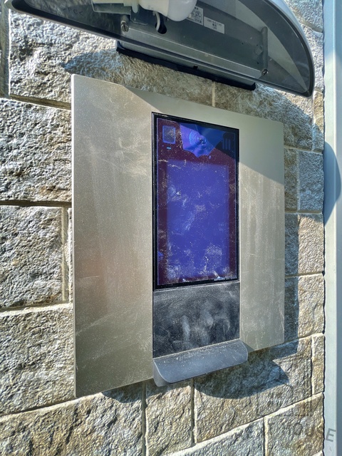 セキュリティ　外観（建設中）（