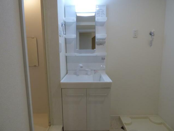 洗面設備　同一仕様写真