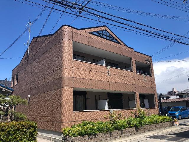 エントランス　外観写真（昼）