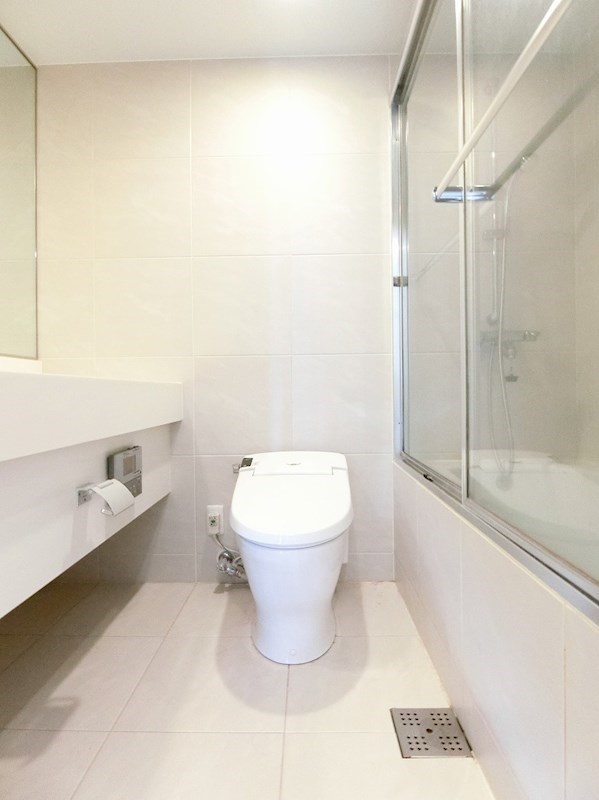 トイレ　ウォシュレットトイレ