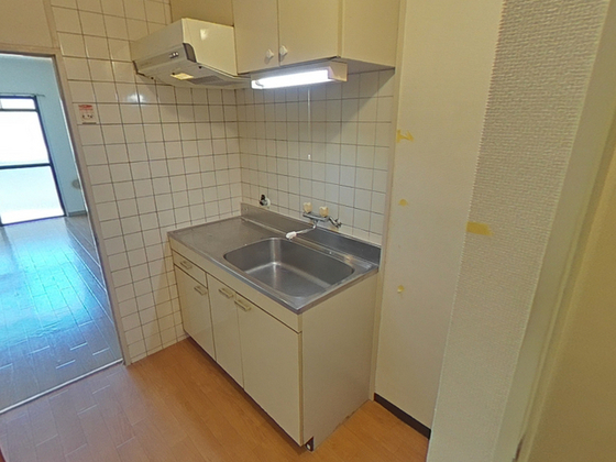 キッチン　※別号室の写真です