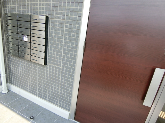 エントランス　集合ポスト