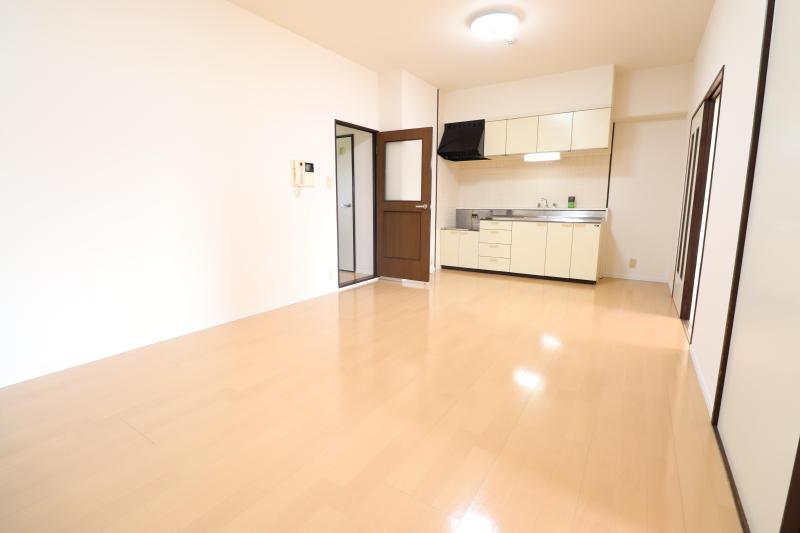 居室・リビング　リビング