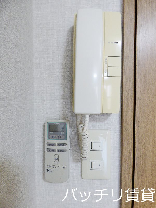 セキュリティ　画像は別号室の為、現状優先になります。