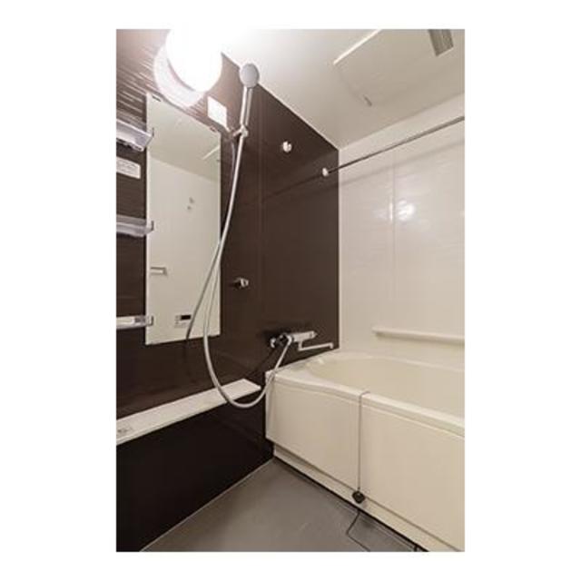 バス・シャワールーム　※写真は同タイプ住戸です。