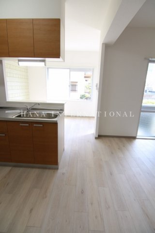 居室・リビング　反転タイプの写真です。