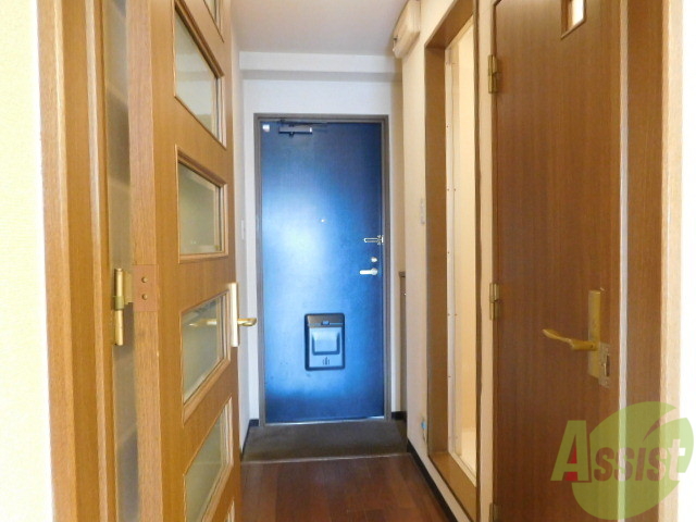 玄関　玄関はこざっぱりしております