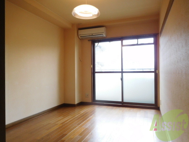 その他部屋・スペース　一人暮らし向きの使いやすいキッチンです。