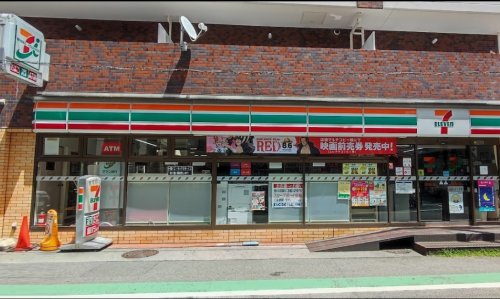 コンビニ　セブンイレブン 西宮甲子園口2丁目店（コンビニ）まで155m