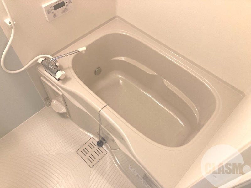 バス・シャワールーム　浴室乾燥機＆追い焚き機能付きバス♪