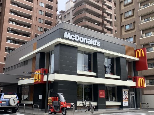 飲食店　マクドナルド 薬院店（飲食店）まで3557m