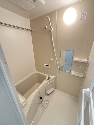 バス・シャワールーム　お風呂で日々の疲れを落としましょう！