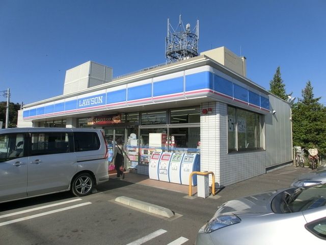 コンビニ　ローソン市川大野店（コンビニ）まで829m