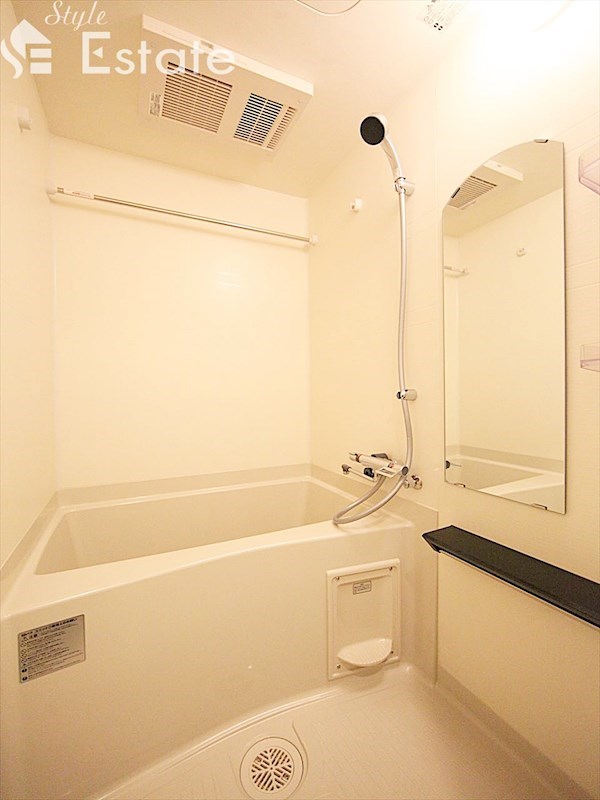 バス・シャワールーム　バスルーム