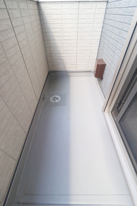 バルコニー　図面と現状に相違がある場合には現状を優先