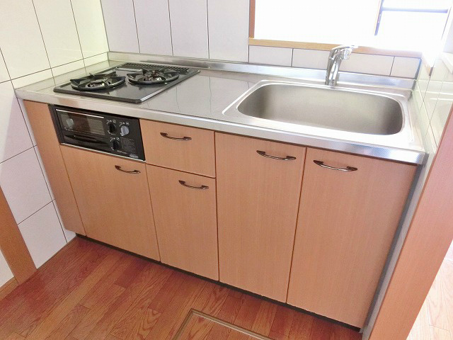 キッチン　同型物件室内写真