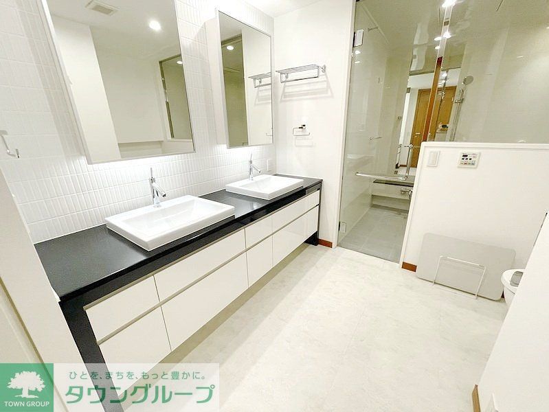 洗面設備　お問合せは(株)タウンハウジングレジデンス事業部　赤坂店・…