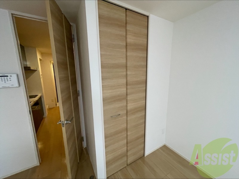 収納　気になる収納はこちらです。横幅はいかがでしょうか。