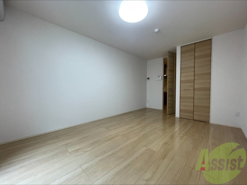 その他部屋・スペース　寝室別角度から撮影してみましたがいかがでしょうか。