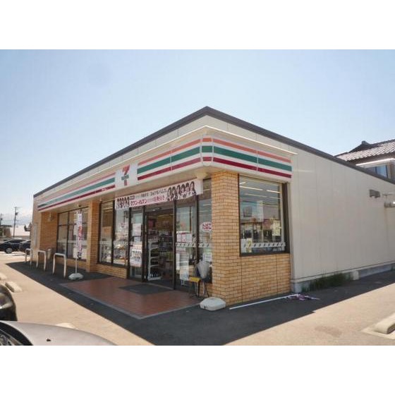 コンビニ　セブンイレブン富山藤木店（コンビニ）まで160m