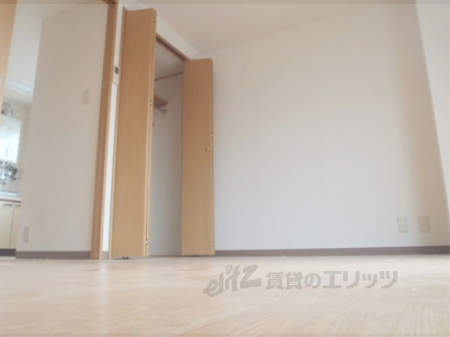 居室・リビング　洋室