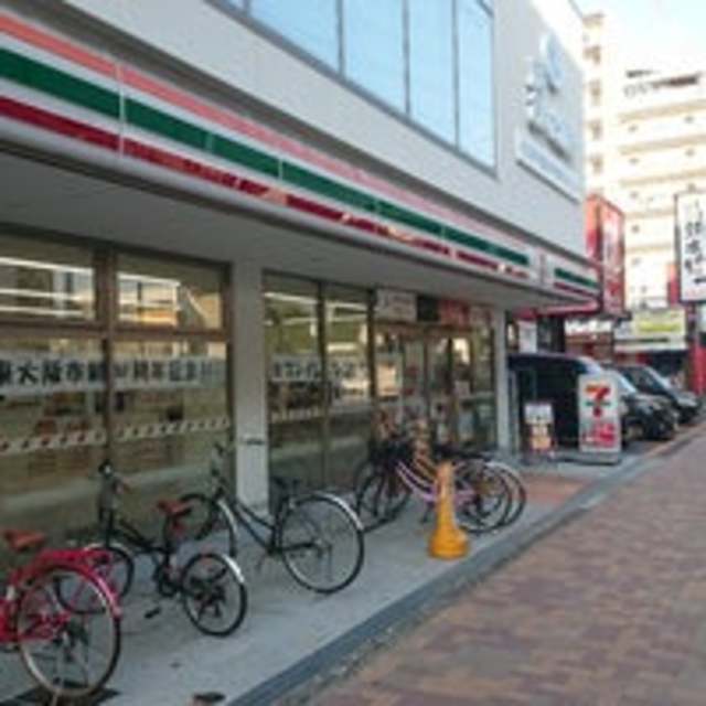 コンビニ　セブンイレブン東大阪荒本北2丁目店（コンビニ）まで340m
