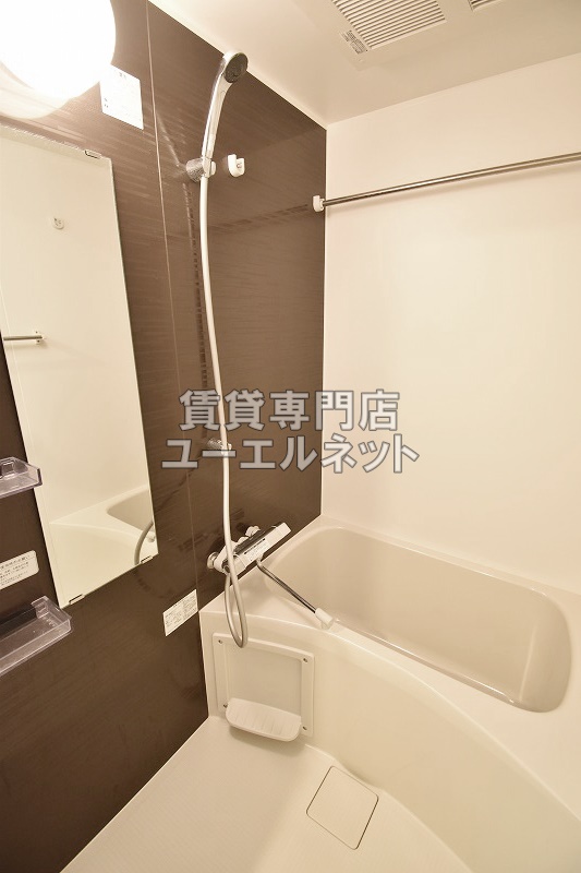 バス・シャワールーム　浴室