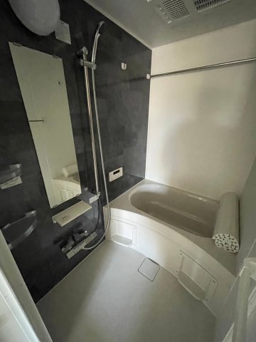 バス・シャワールーム　同施工会社施工物件の参考写真になります※現況優先