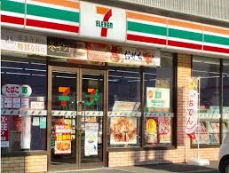 コンビニ　セブンイレブン札幌北22条店（コンビニ）まで146m