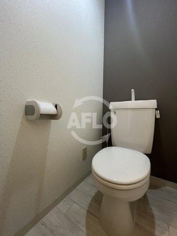 トイレ　リアライズ西淡路　トイレ