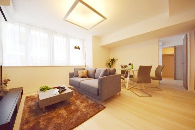 居室・リビング　※別部屋の参考写真です。