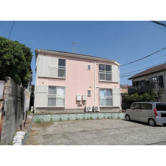 建物外観　外観＠南西～募集部屋は２階右側の部屋となります