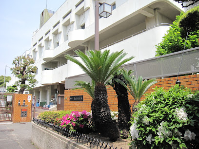 小学校　大阪市立新庄小学校（小学校）まで580m