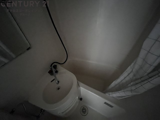 バス・シャワールーム　シンプルで機能的なユニットバスです！