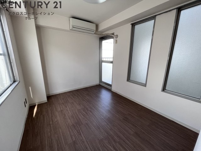 居室・リビング　エアコン付きで初期費用を抑えられます♪