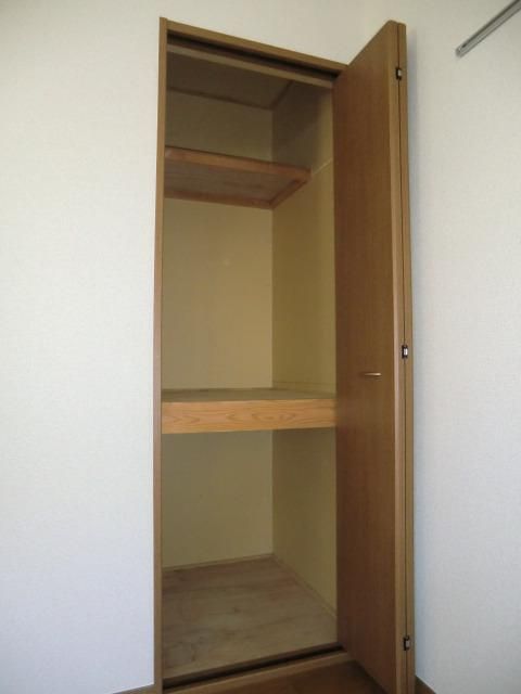 その他設備　クローゼット収納