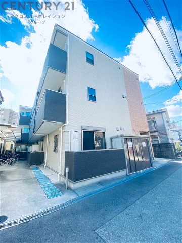 建物外観　オートロック付きで安心！宅配BOX付きで便利！