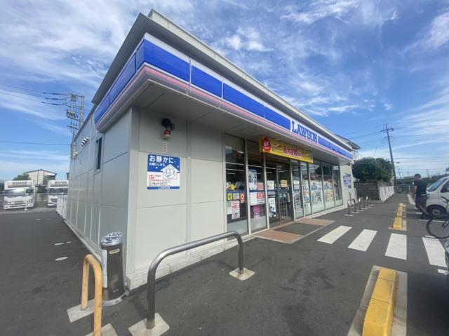 ショッピングセンター　ローソン八潮八條店（ショッピングセンター）まで1112m