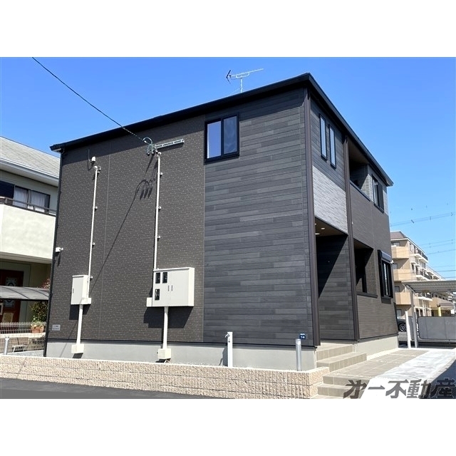 エントランス　建物外観