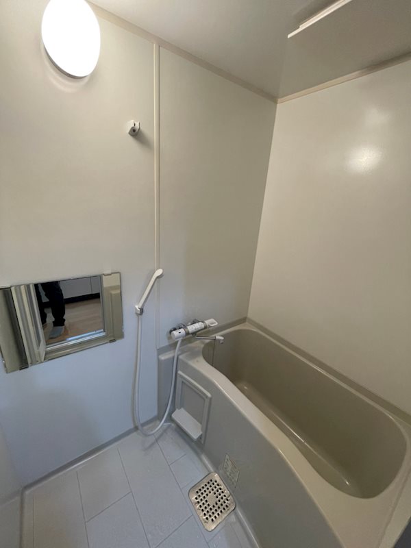 バス・シャワールーム　403号室(2022.6.2)