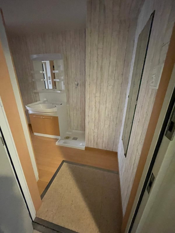 玄関　403号室(2022.6.2)