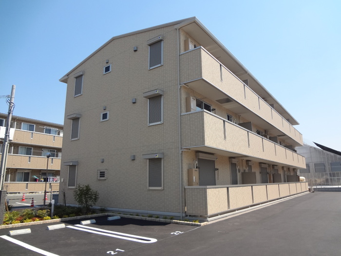 建物外観　外観は落ち着いています