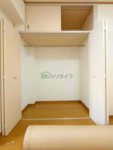 収納　別部屋参考写真となります。