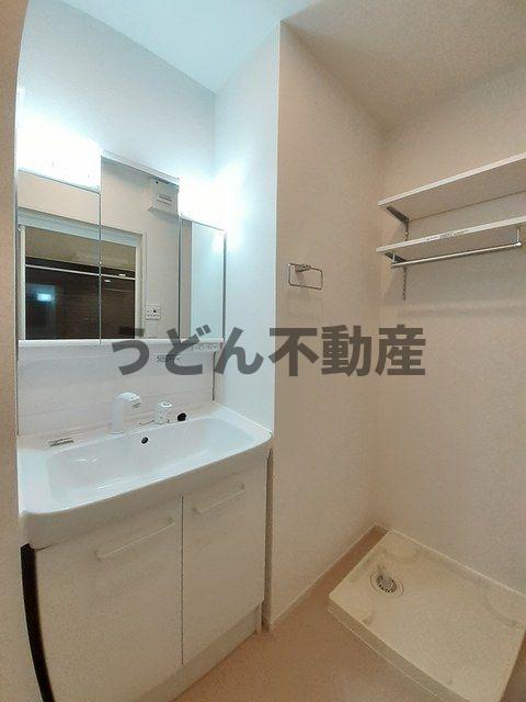 洗面設備　うどん県のお部屋探しはうどん不動産へ うどんちゃんとLINE