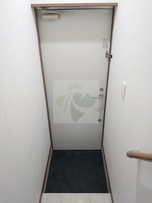 玄関　ライズ恵比寿壱番館