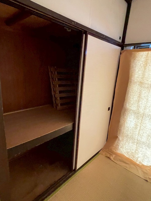 収納　別室参照
