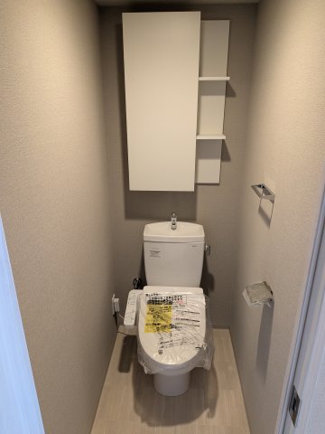 トイレ　キレイな個室空間です
