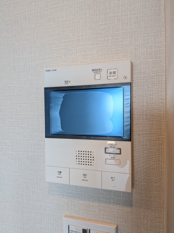 セキュリティ　TV付きインターホンでセキュリティ面も安心です