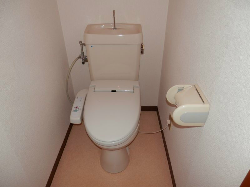 トイレ　あると嬉しいウォシュレット機能付き